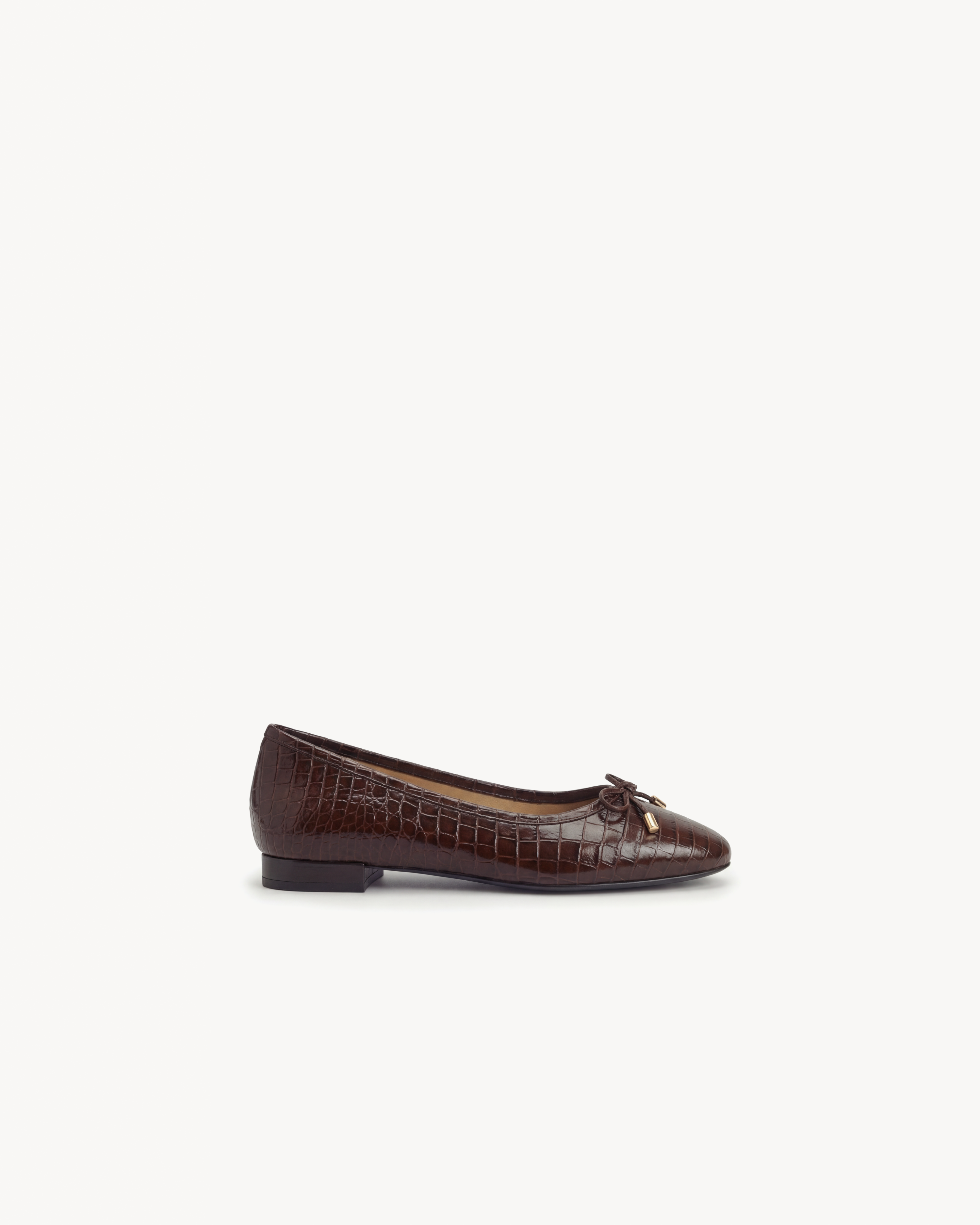 Amelia Flats