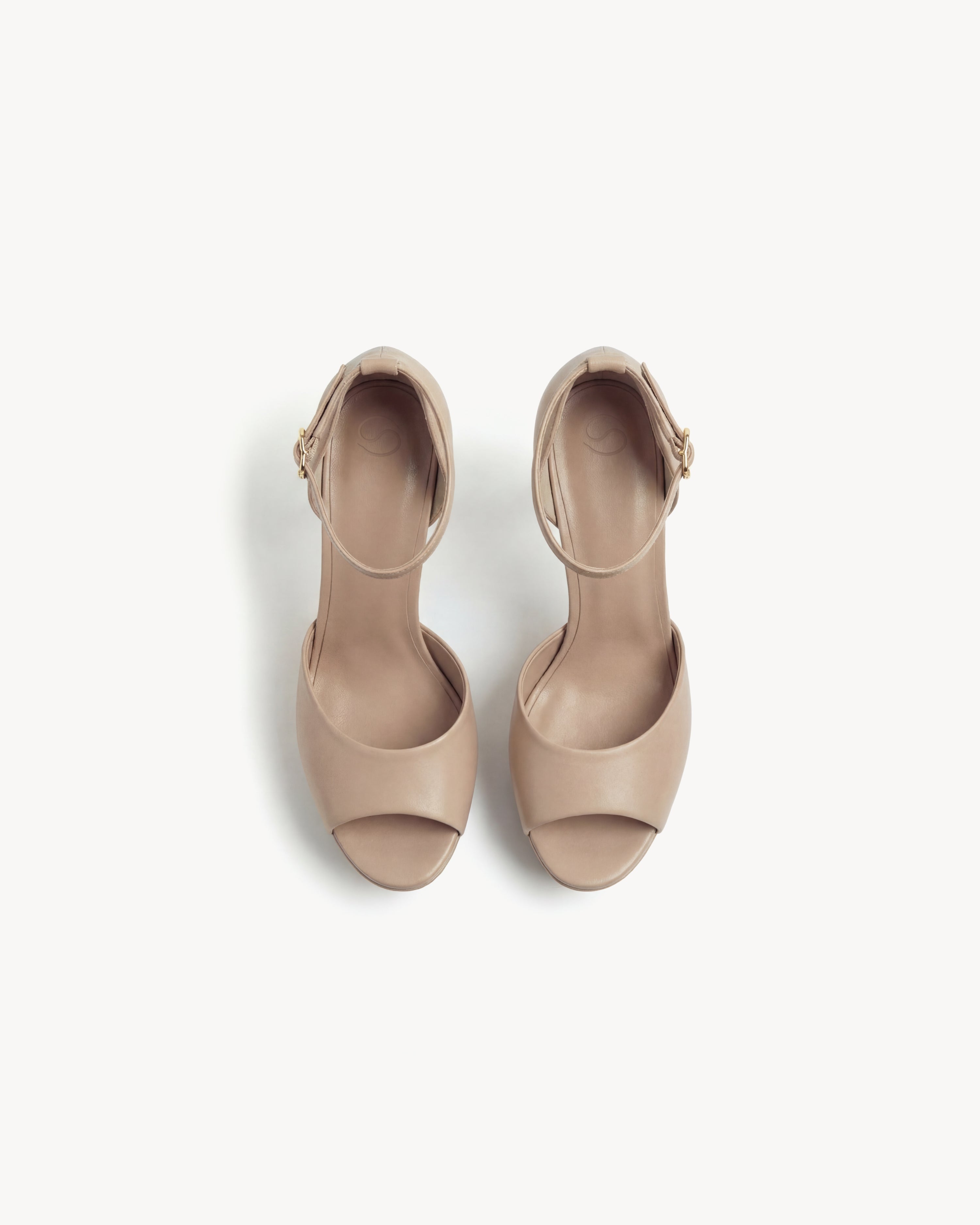 Madeleine Pumps