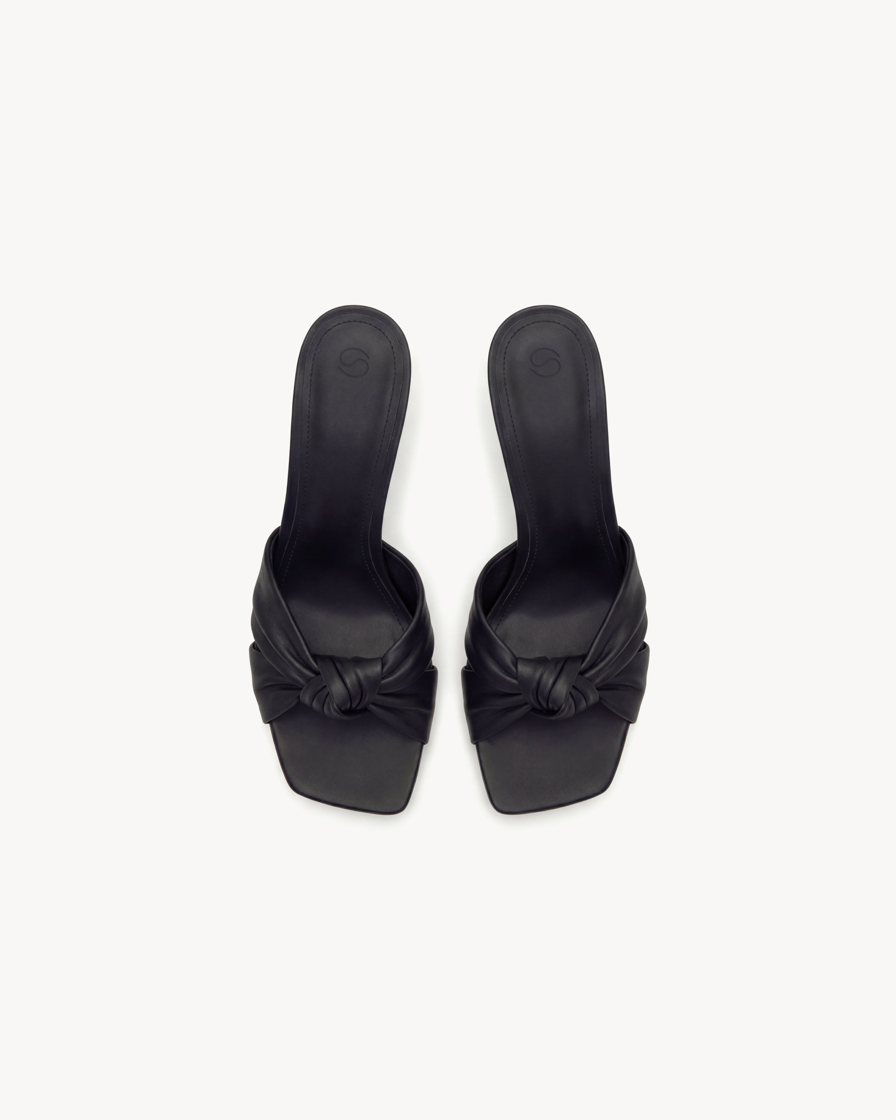 Marilyn Mules 110