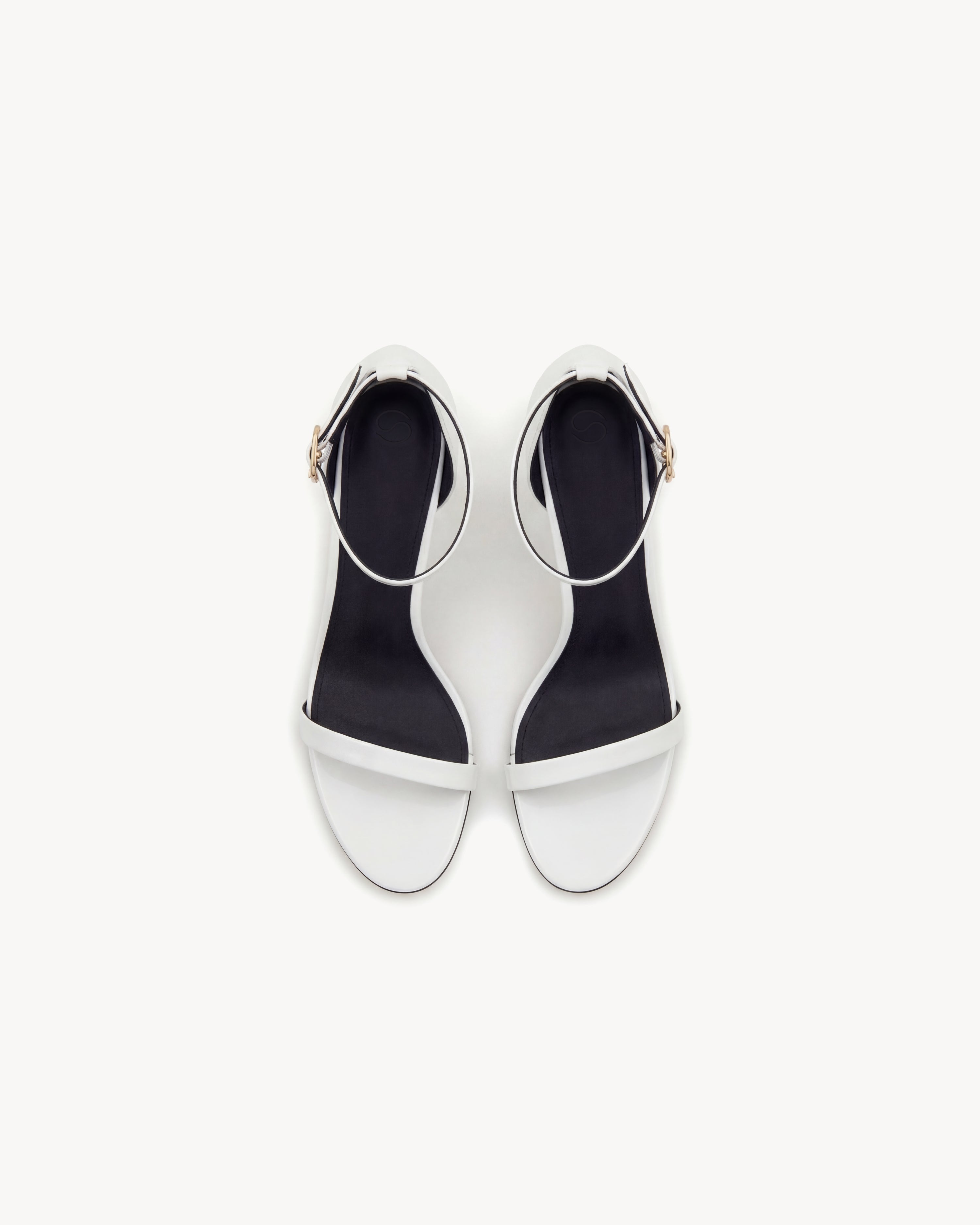 Louise Pumps